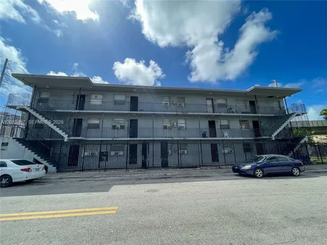220 NW 11th Terrace Miami FL 33136