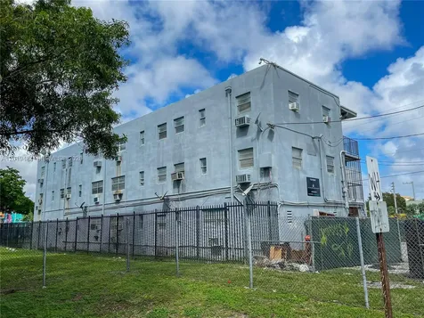 220 NW 11th Terrace Miami FL 33136