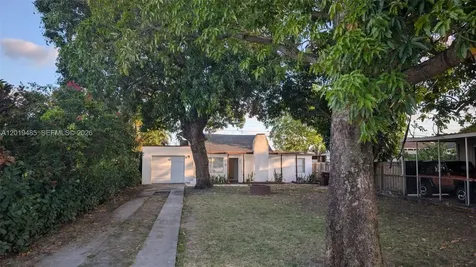 76 W 14th Street Hialeah FL 33010