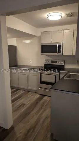 76 W 14th Street Hialeah FL 33010