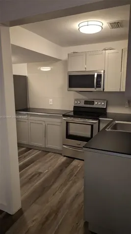 76 W 14th Street Hialeah FL 33010