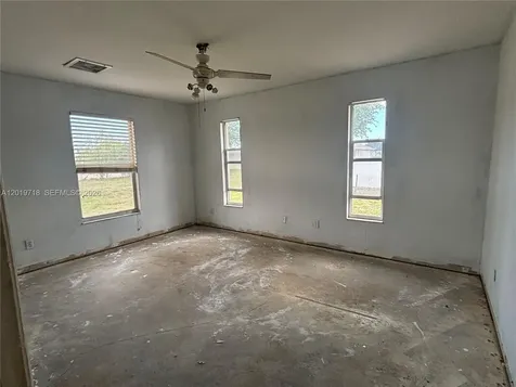 510 SW 25th Place Cape Coral FL 33991