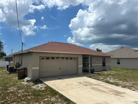 510 SW 25th Place Cape Coral FL 33991