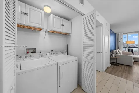 2602 E Hallandale Beach Boulevard Hallandale Beach FL 33009