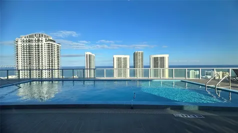 2602 E Hallandale Beach Boulevard Hallandale Beach FL 33009