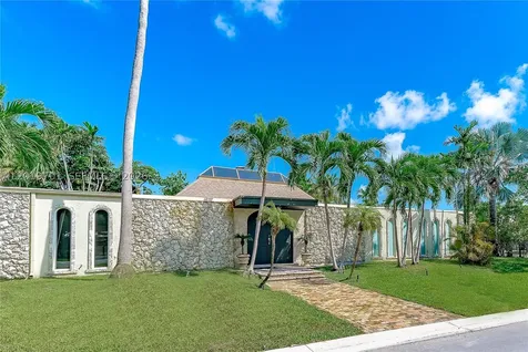 111 S Hibiscus Drive Miami Beach FL 33139