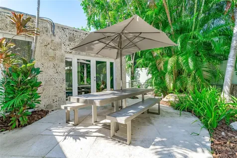 111 S Hibiscus Drive Miami Beach FL 33139