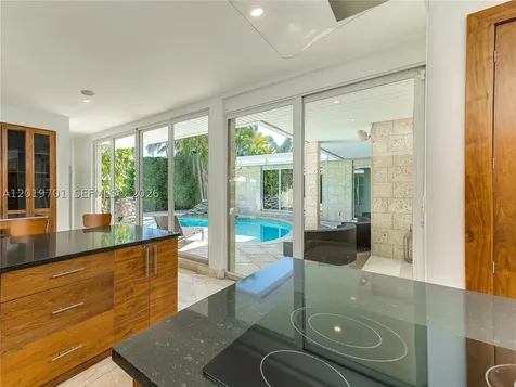 111 S Hibiscus Drive Miami Beach FL 33139