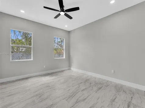 313 13th S Street Fort Pierce FL 34950