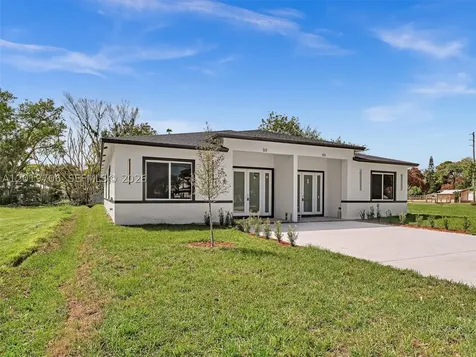313 S 13th Street Fort Pierce FL 34950