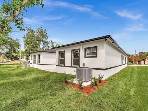 313 13th S Street Fort Pierce FL 34950