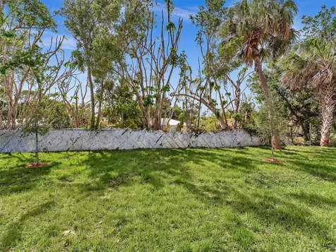 313 13th S Street Fort Pierce FL 34950