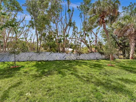313 S 13th Street Fort Pierce FL 34950