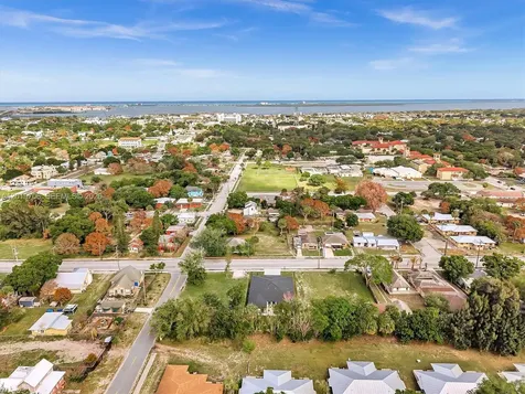 313 13th S Street Fort Pierce FL 34950