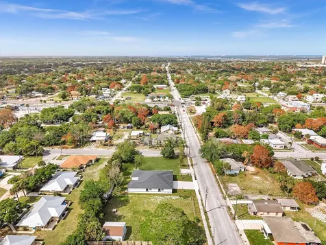 313 13th S Street Fort Pierce FL 34950