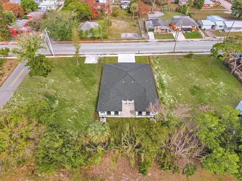 313 13th S Street Fort Pierce FL 34950