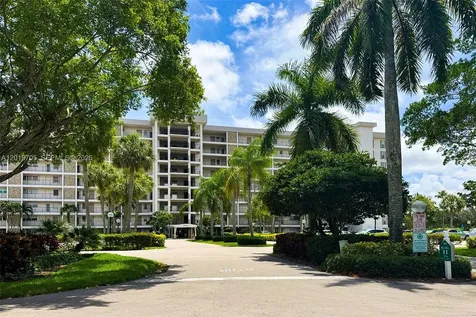 3200 N Palm Aire Drive Pompano Beach FL 33069