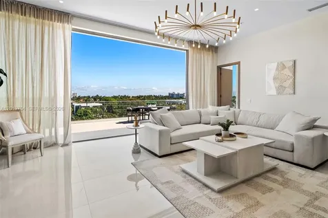 246 NE 6th Ave Avenue Delray Beach FL 33483