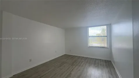 14611 N Kendall Drive Miami FL 33186