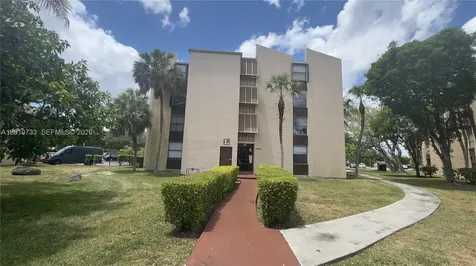 14611 N Kendall Drive Miami FL 33186