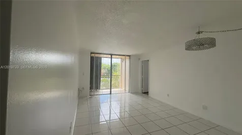 14611 N Kendall Drive Miami FL 33186