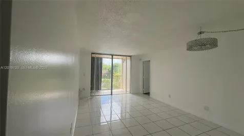 14611 N Kendall Drive Miami FL 33186
