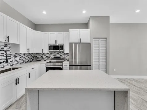 313 S 13th Street Fort Pierce FL 34950