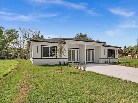 313 13th S Street Fort Pierce FL 34950