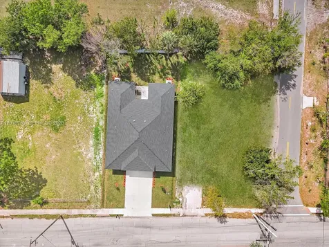 313 13th S Street Fort Pierce FL 34950