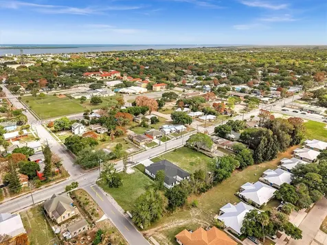 313 13th S Street Fort Pierce FL 34950
