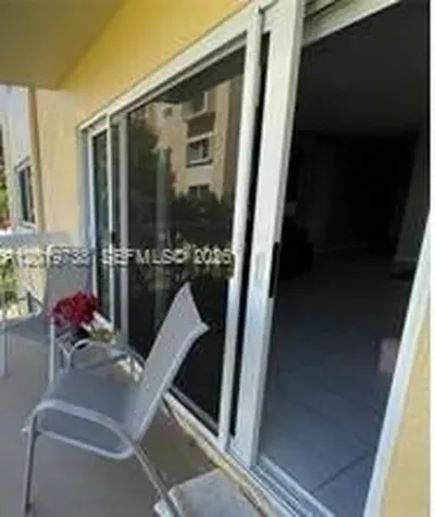 7815 N Camino Real Miami FL 33143