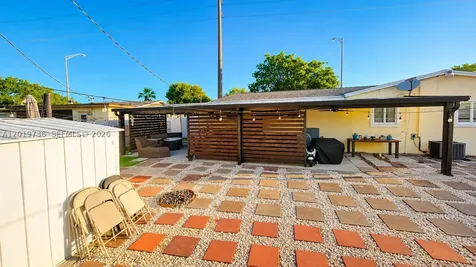 Miami Gardens FL 33055