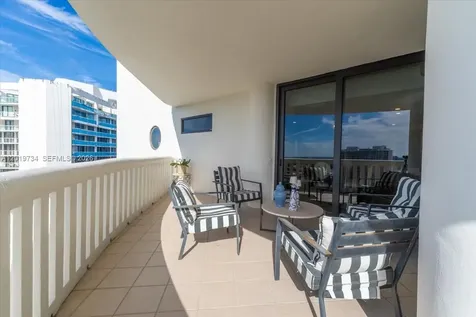 3000 Island Boulevard Aventura FL 33160