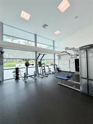 2950 NE 188th Street Aventura FL 33180