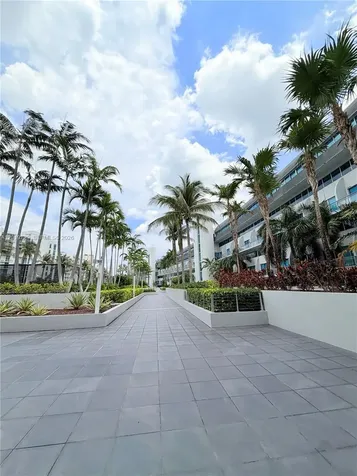 2950 NE 188th Street Aventura FL 33180