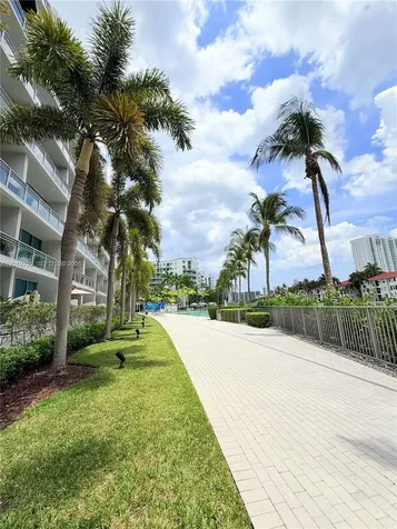 2950 NE 188th Street Aventura FL 33180