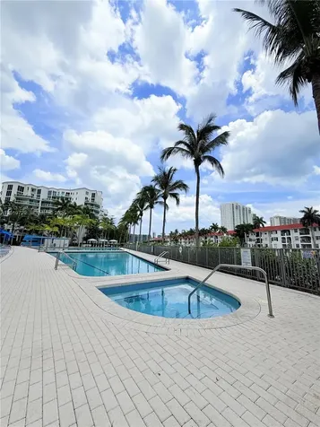 2950 NE 188th Street Aventura FL 33180