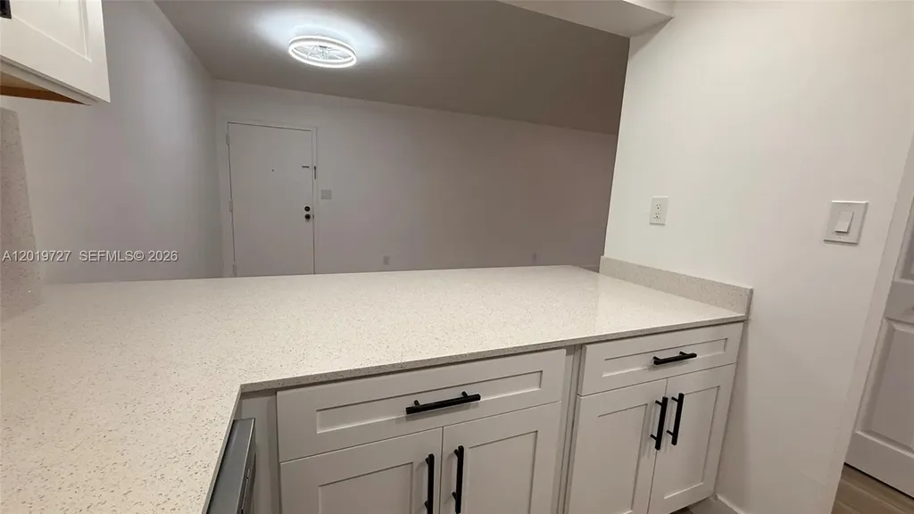 5845 Washington Street Hollywood FL 33023