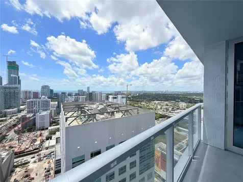 185 SW 7 Street Miami FL 33130
