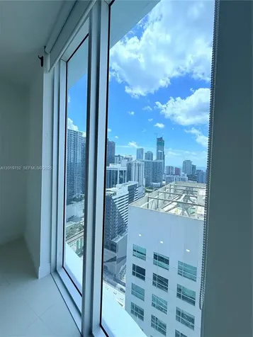 185 SW 7 Street Miami FL 33130