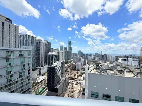185 SW 7 Street Miami FL 33130