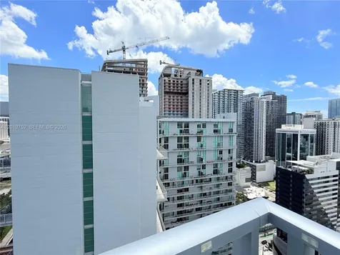 185 SW 7 Street Miami FL 33130