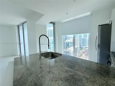 185 SW 7 Street Miami FL 33130