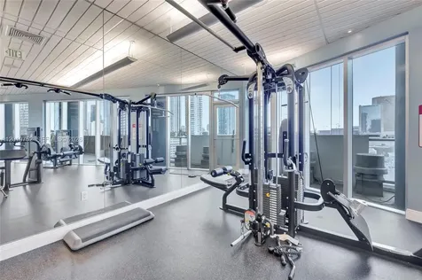 185 SW 7 Street Miami FL 33130