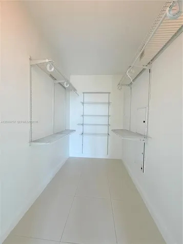 185 SW 7 Street Miami FL 33130