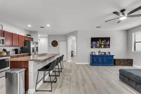 633 SE 35th Terrace Homestead FL 33033