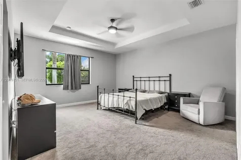 633 SE 35th Terrace Homestead FL 33033
