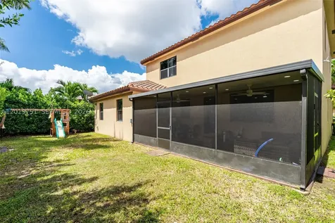 633 SE 35th Terrace Homestead FL 33033