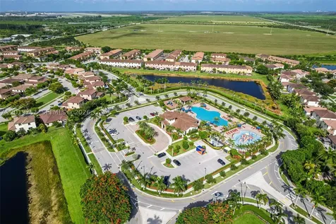 633 SE 35th Terrace Homestead FL 33033