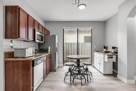 633 SE 35th Terrace Homestead FL 33033